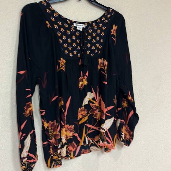 Billabong Ella Bella Black & Orange Floral Fall Peasant Top Small - Picture 3 of 6